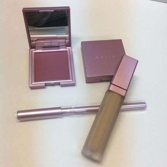 Mally Beauty Other - Mally Beauty Makeup Concealer and Blush Brand New